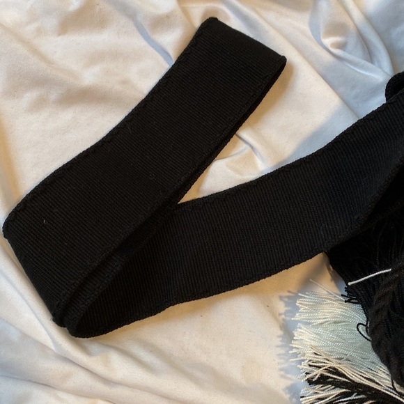 Black and White Butterfly Pattern Large Wayuu Drawstring Crossbody Mochila Bag - Picture 10 of 11